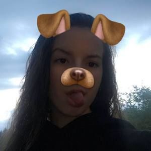 Meet your Posher, Joelina